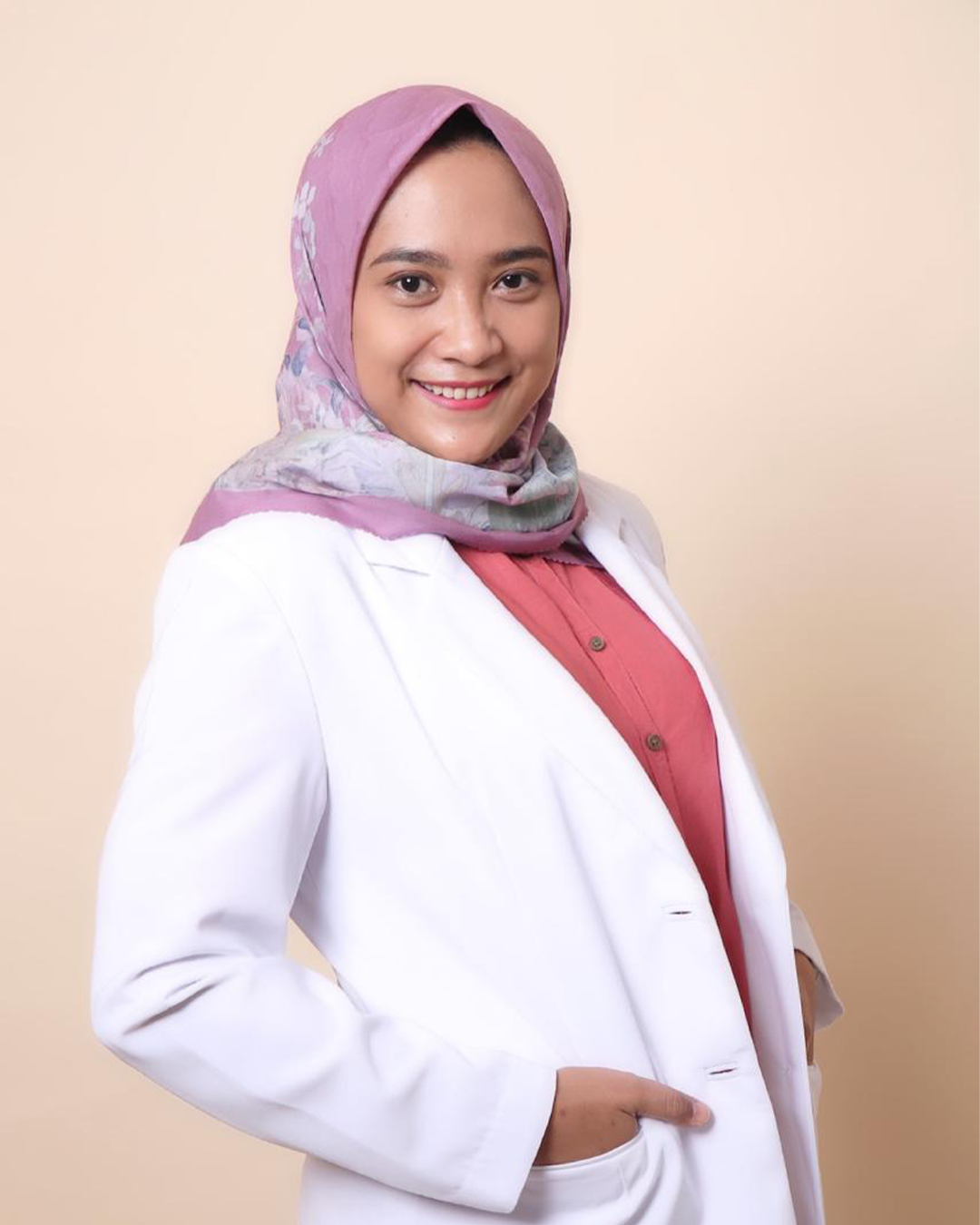 dr. Milanitalia Gadys R., Sp.PD