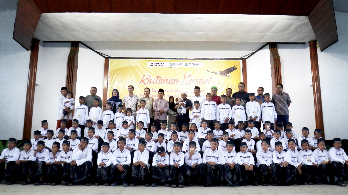 Tahun Ke-3 Beruntun, RSU Pindad Turen Tangani Khitan Massal Buka Giling PG Krebet Baru